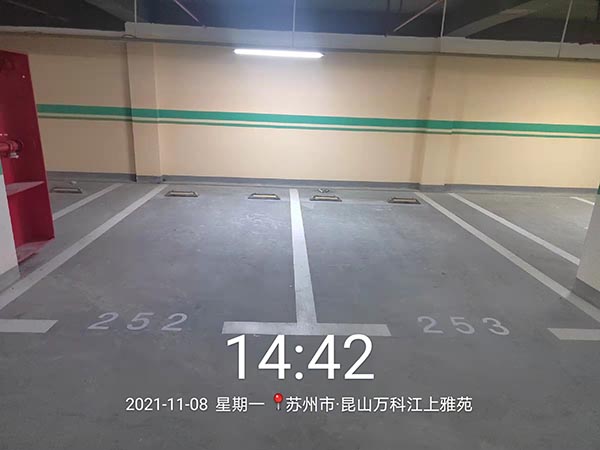 免費使用停車場的標線是什么顏色,停車不收費? 道路劃線,車位劃線,停車位劃線