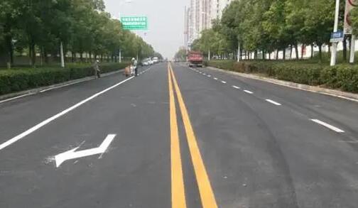 道路劃線的標準尺寸，道路劃線的寬度是多少？