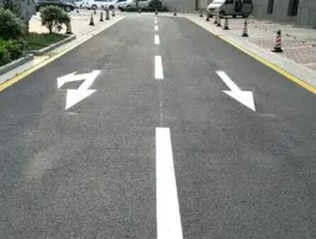 無(wú)錫廠區(qū)劃線哪家強(qiáng)?專業(yè)團(tuán)隊(duì)打造精準(zhǔn)安全作業(yè)區(qū) 無(wú)錫廠區(qū)劃線哪家強(qiáng)?專業(yè)團(tuán)隊(duì)打造精準(zhǔn)安全作業(yè)區(qū)